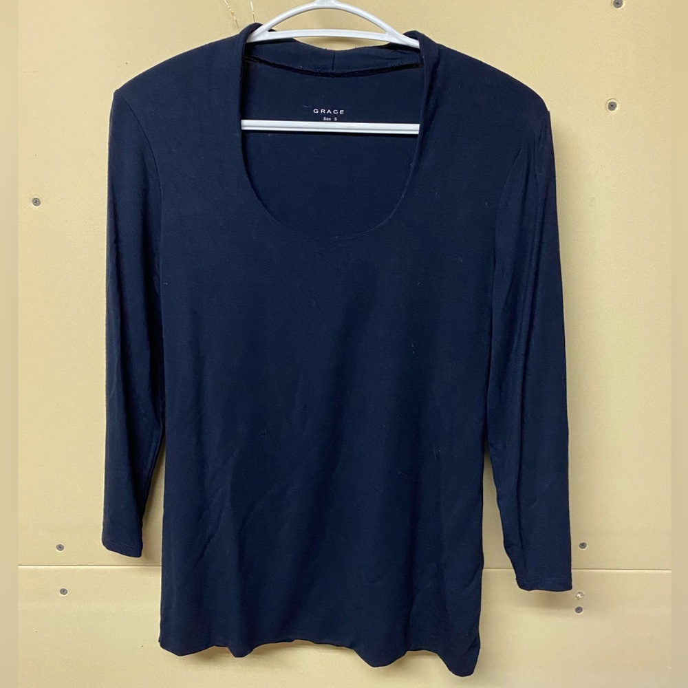 2/$20❤️- SHIRT | Women’s Grace shirt size small